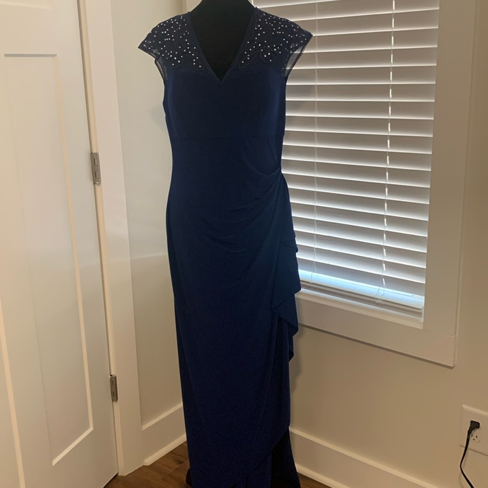 Alex evenings royal blue evening gown